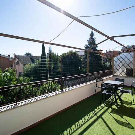 Attico Appia Antica Ciampino Aeroporto Apartment Santa Maria delle Mole Exterior photo